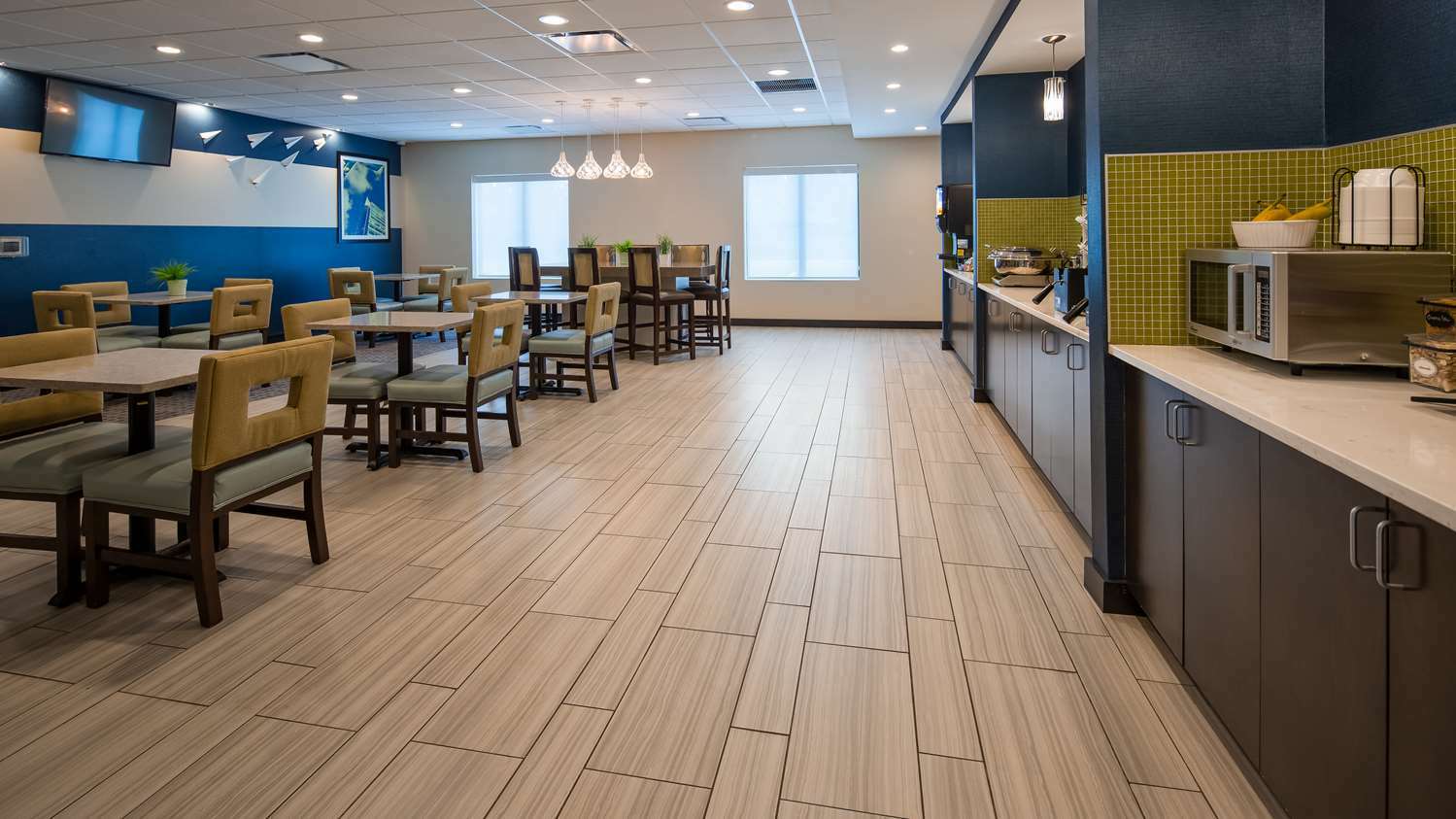 Spark By Hilton Erie Exterior photo